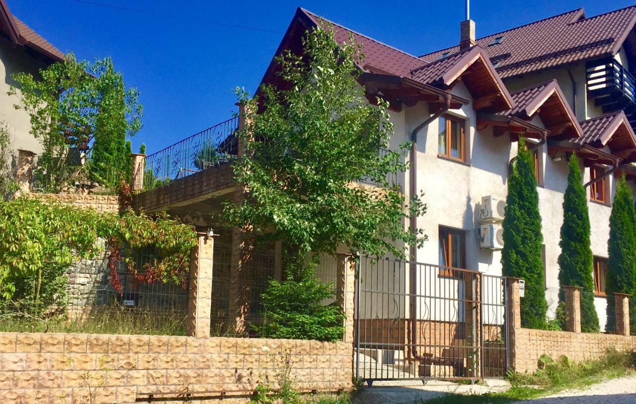 Casa De Vacanta Elena Sinaia Buitenkant foto
